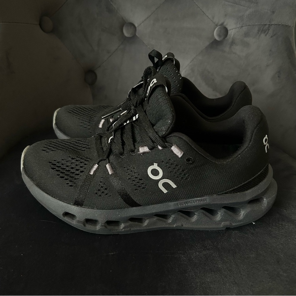 On running Cloudsurfer Women’s shoes